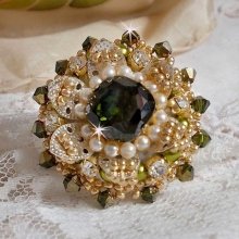 Ring L'Oiseau des Iles Vert Argent bestickt mit Perlen, Swarovski-Kristallen und Rocailles